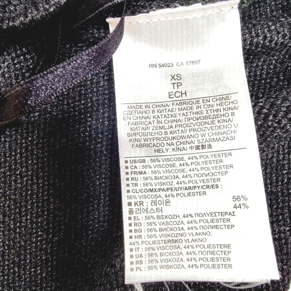 Banana Republic Italian Yarn Women's XS Black Long Sleeve Pullover Sweater - Picture 6 of 9